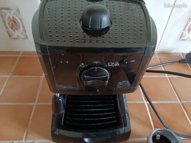 Cafetière expresso delonghi EC 150