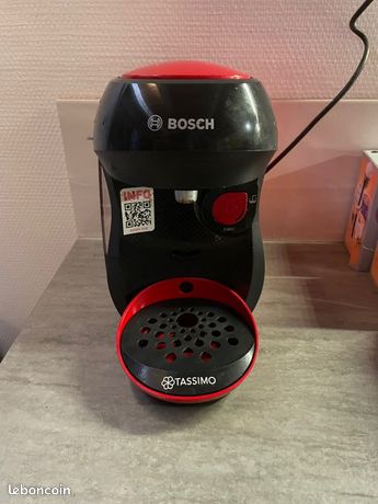 Cafetière tassimo Bosch + café a donné