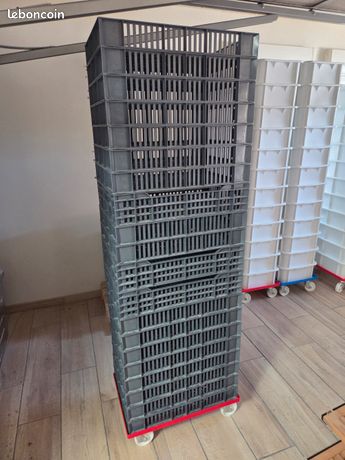 Caisses ajourées