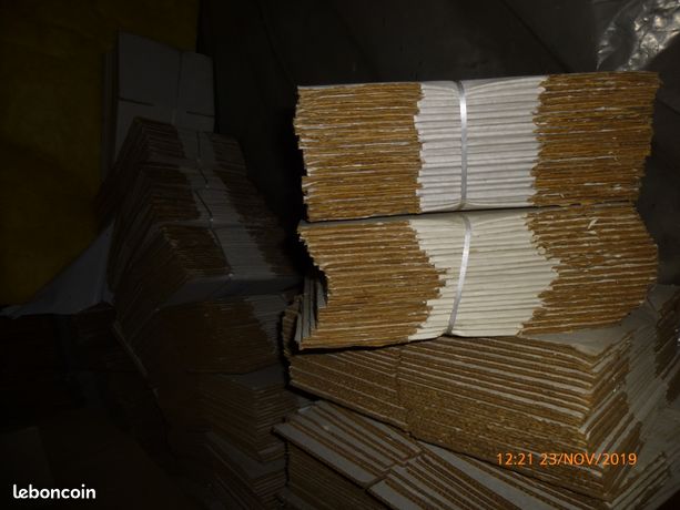 CAISSES en CARTON