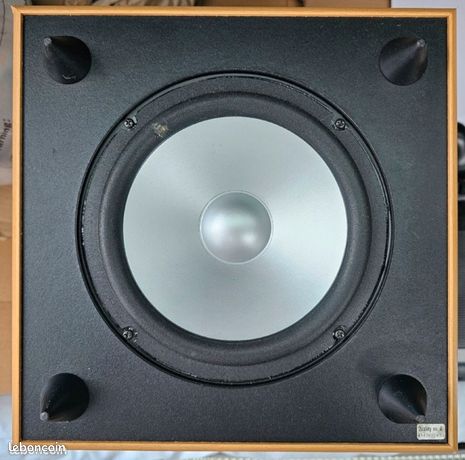 Caisson de basse Jamo ESUB
