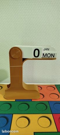 Calendrier perpétuel de bureau Toucan