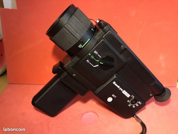 Caméra Super 8 / Sankyo EM 20XL / Angle 220 f1.2 / Vintage 1981 Japon /