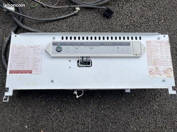 Carte électronique frisquet hydro F3AA40994