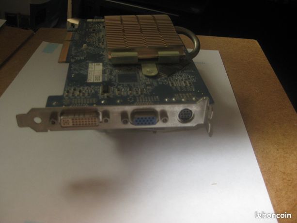 Carte informatique gigazbyte gv n 66256dp