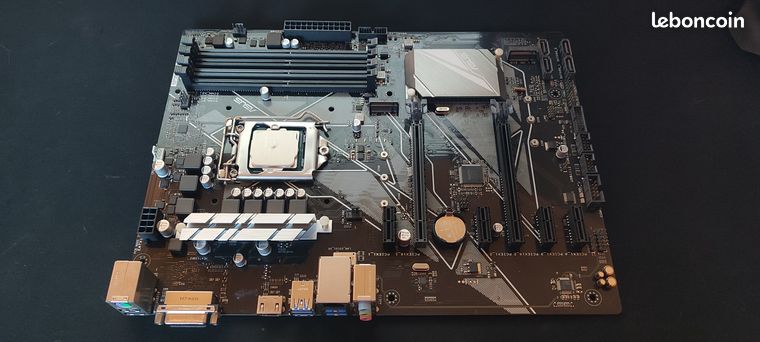 Carte mère ASUS Prime Z370-P Socket 1151 ATX