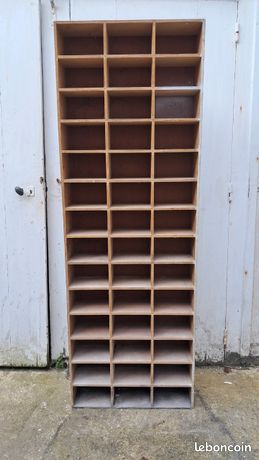 Casiers de rangement en bois