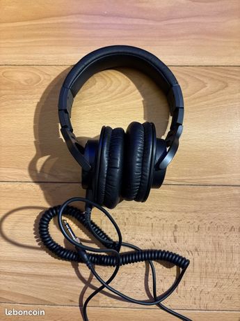 Casque audio technica ATH-M40x