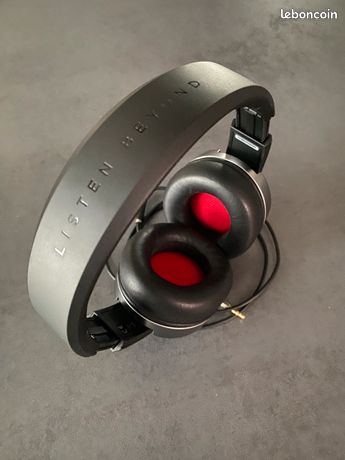 Casque FOCAL LISTEN BEYOND en très bon état