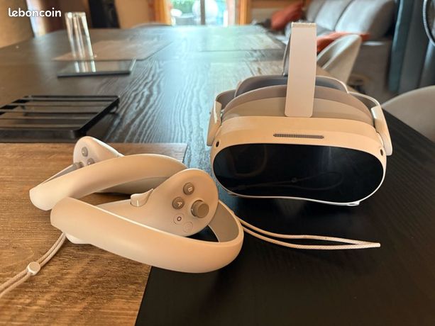 Casque pico 4