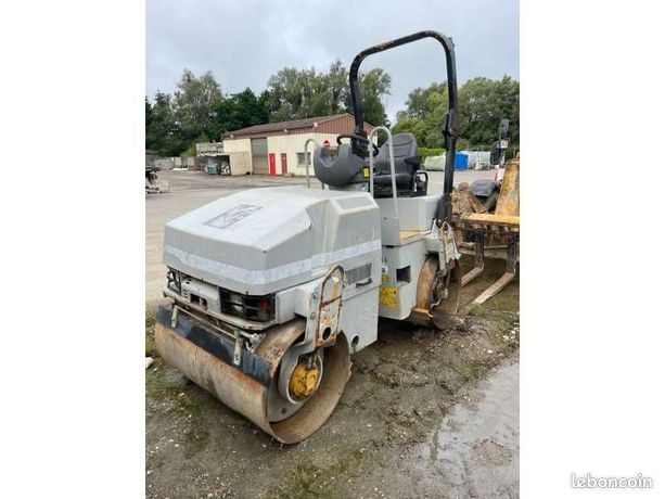 Caterpillar CB224