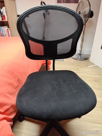 Chaise de bureau à roulettes tissu noir