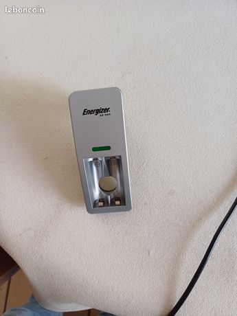 Chargeur accu AA et AAA