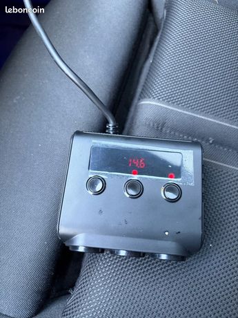 Chargeur voiture 4 usb 3 cigare