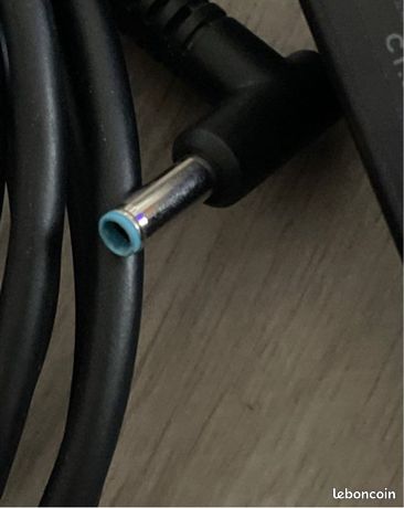 Chargeur originalJe le chargeur hp 19.5 V = 2.31A 45 W