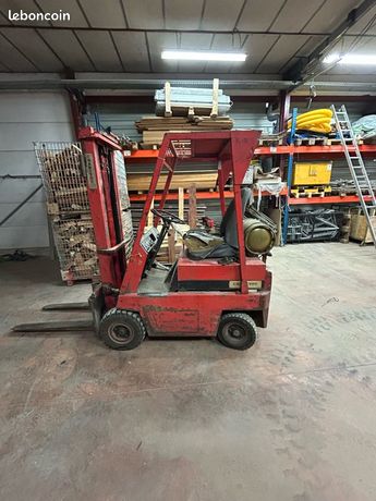 Chariot élévateur