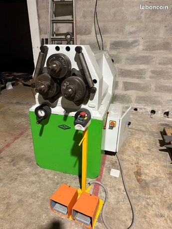 Cintreuse à galet