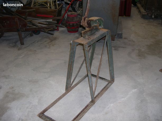 Cisaille a tole d'atelier