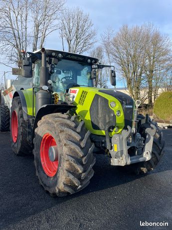 Claas ARION 650