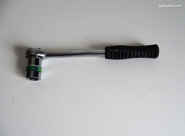 Clef à cliquet