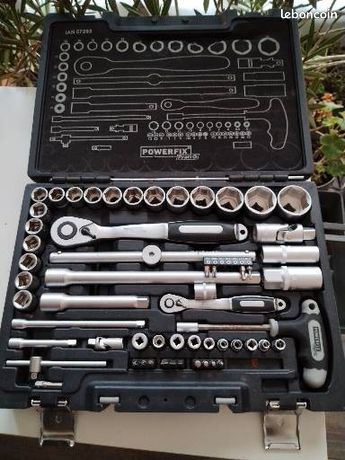 Coffret de douille