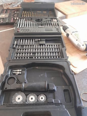 Coffret perceuse + percussion +meches+embouts