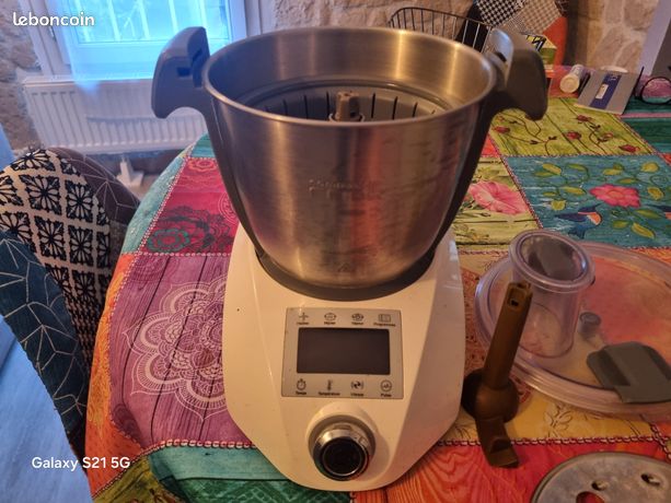 Compact cook