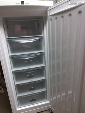 Congélateur armoire 6 tiroirs Liebherr 190L