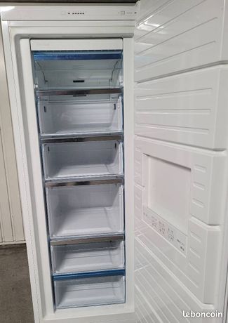 Congélateur armoire BOSCH NO FROST