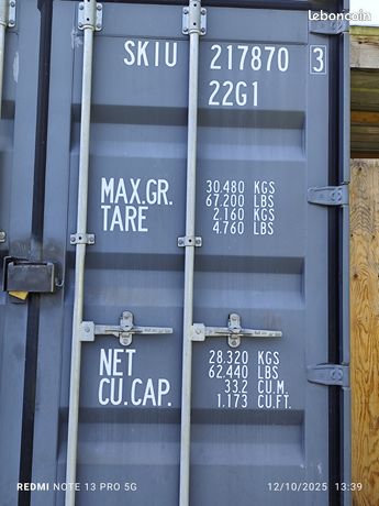 Container