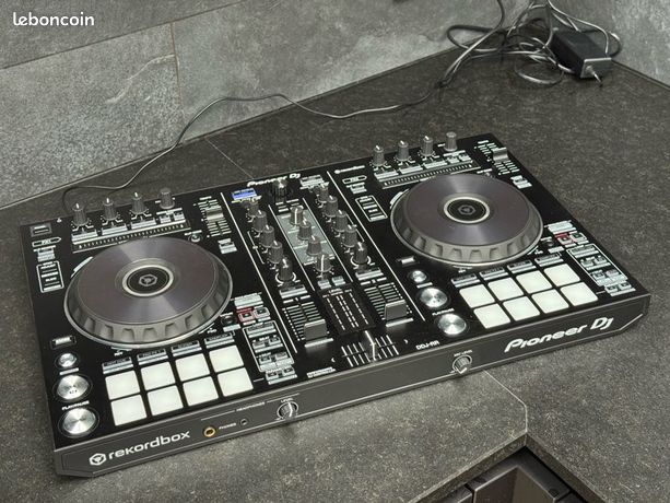 Contrôleur Pioneer DJ DDJ-RR