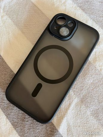 Coque iPhone 15
