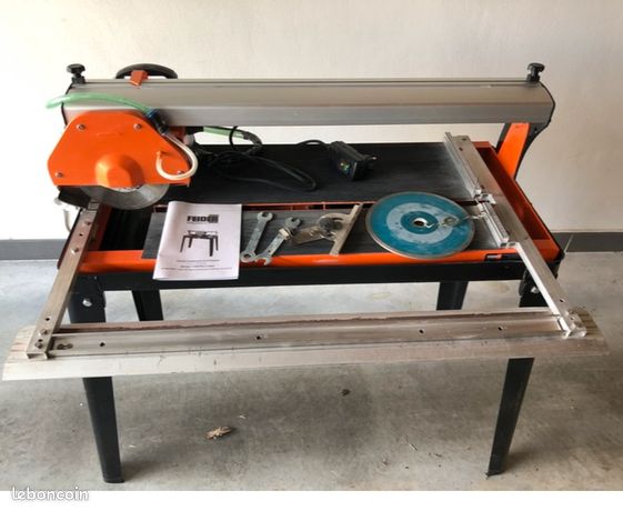 Coupe carrelage électrique à eau
