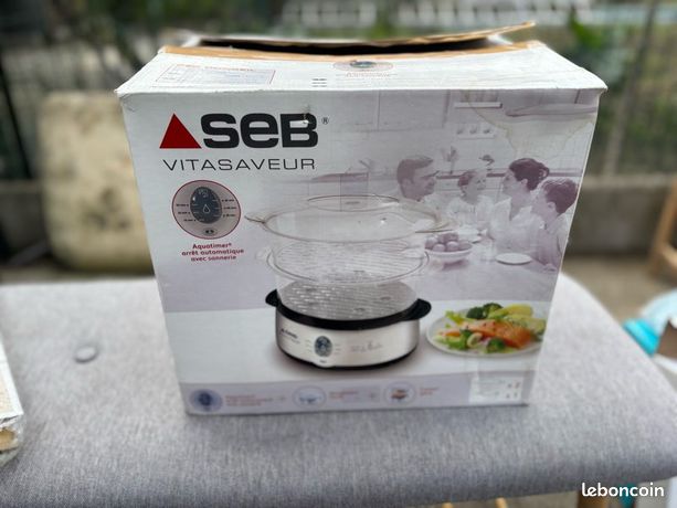 Cuiseur à vapeur