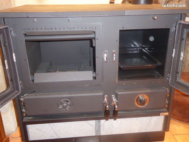 Cuisinière à bois