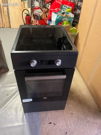 Cuisinière Beko