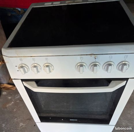 Cuisinière Beko