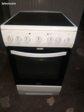 Cuisinière électrique 4 feux amica