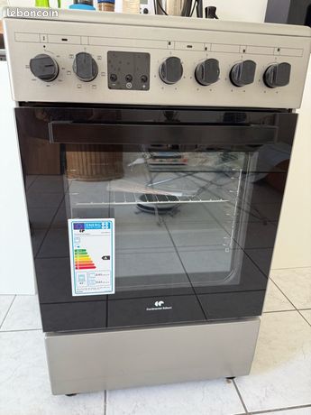 Cuisinière neuve