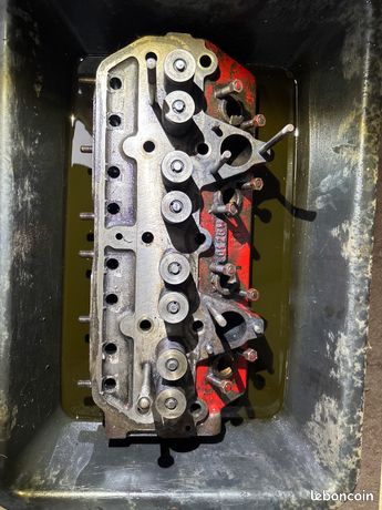 Culasse tracteur IHD439