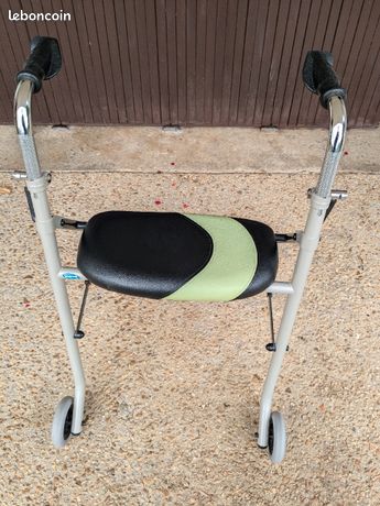 Déambulateur 2 roues Invacare