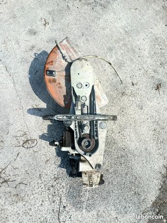 Découpeuse thermique STIHL TS 400 - Moteur non bloqué - Pour pièces ou à réparer