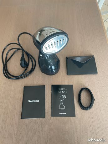 Défroisseur vapeur SteamOne