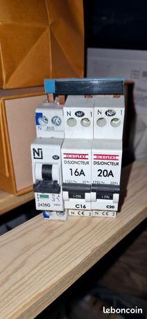 Disjoncteur 16a + 20a + disjoncteur