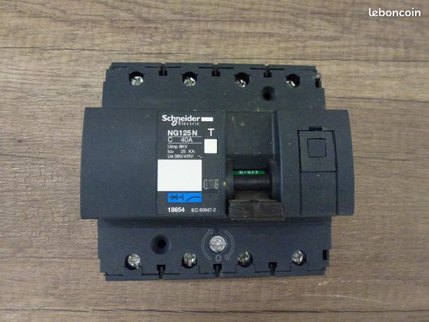 Disjoncteur 40A