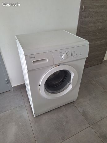 Donne lave linge