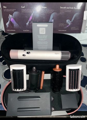 Dyson airwap