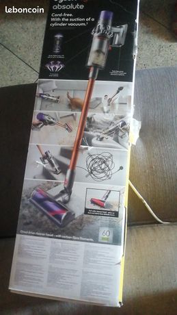 Dyson v10 cyclone