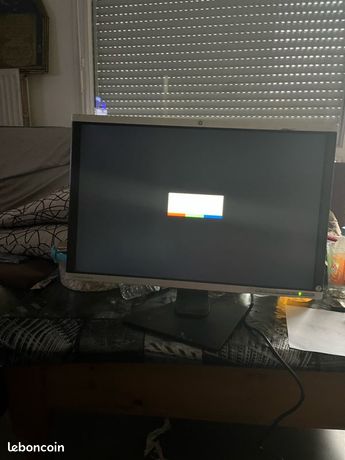 écran hp compaq La2405wg