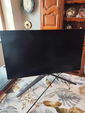Ecran ROG STRIX ASUS SWIFT